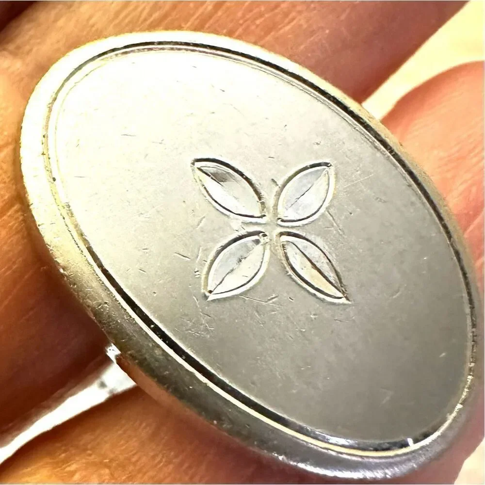 Silver tone oval vintage cuff links